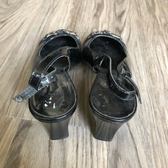 Etienne Aigner Jolene Leather Slingback Heel - Picture 6 of 8